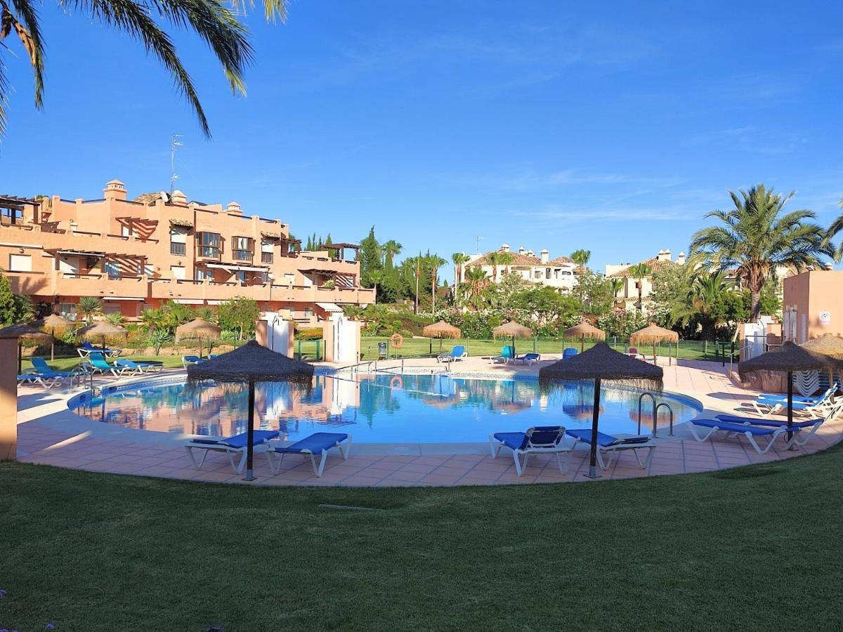 Casares Del Sol Lägenhet Exteriör bild